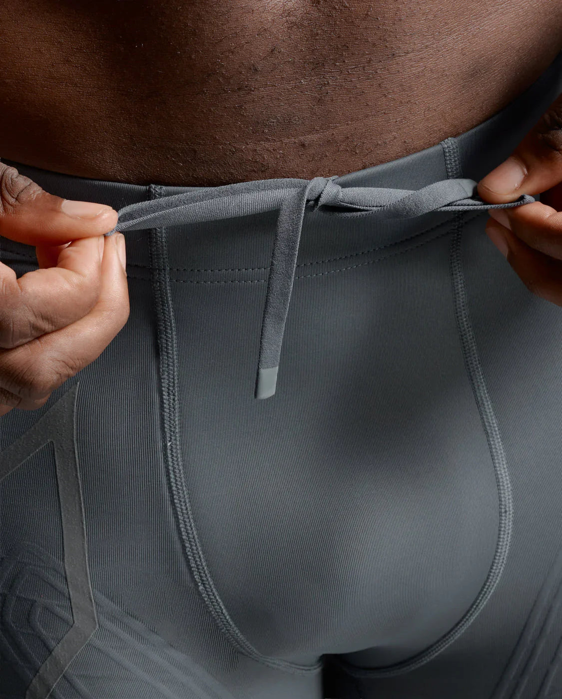 2XU Men's Light Speed Compression Shorts - TRB/BRF