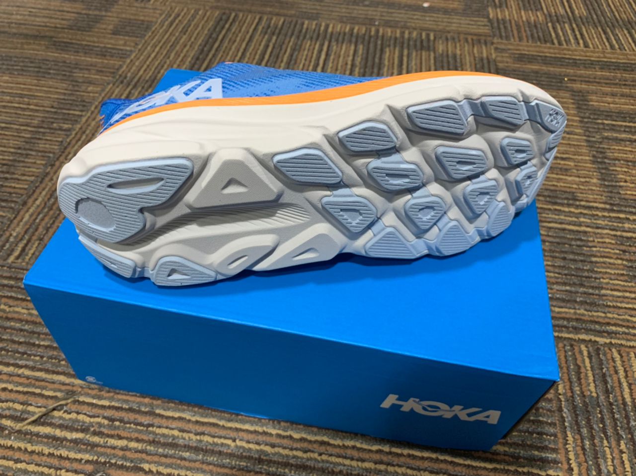 HOKA Men's Clifton 9 - Coastal Sky/All Aboard