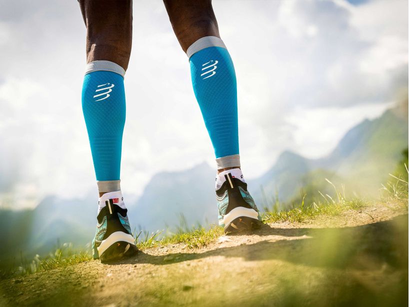 Compressport Unisex's R2 3.0 Calf Sleeve - Ocean/Alloy