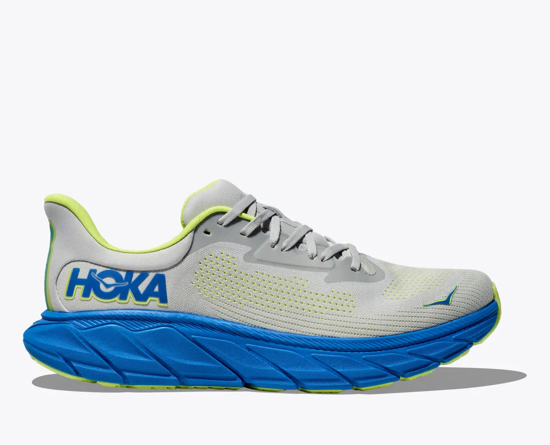 HOKA Men's Arahi 7 2E Width - Stardust / Electric Cobalt
