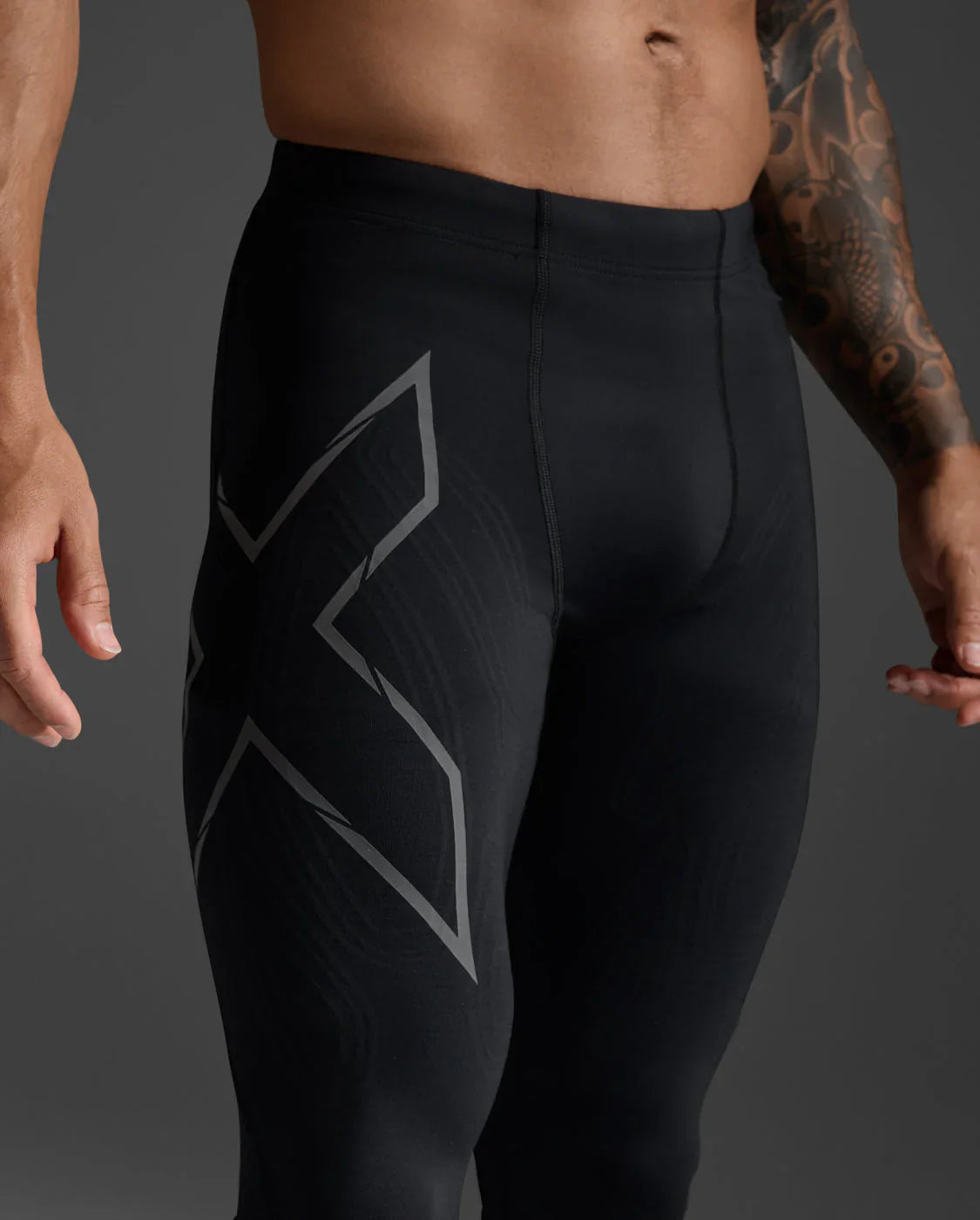 2XU Men's Light Speed Compression Tights - BLK/BRF