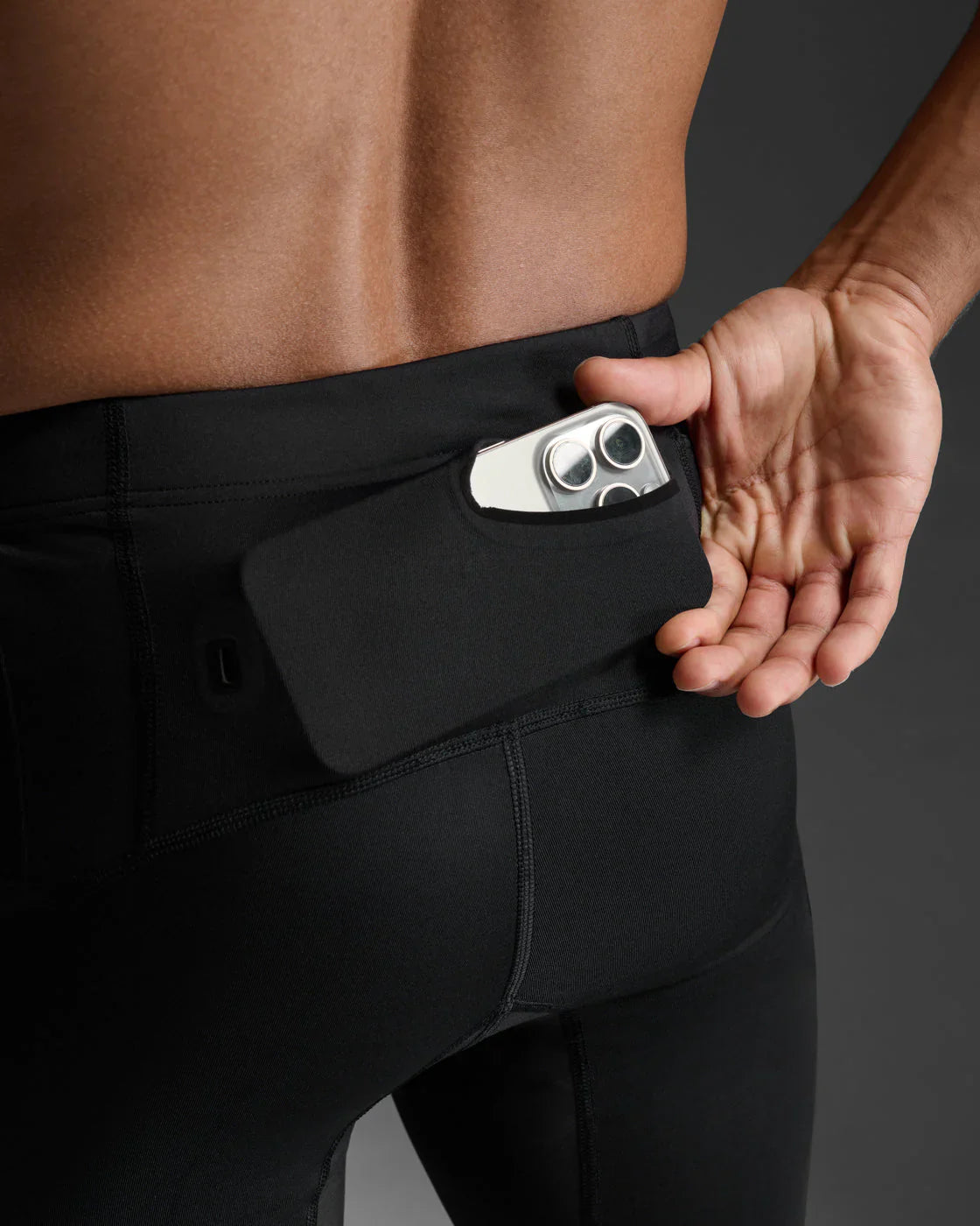 2XU Men's Light Speed Compression Tights - BLK/BRF