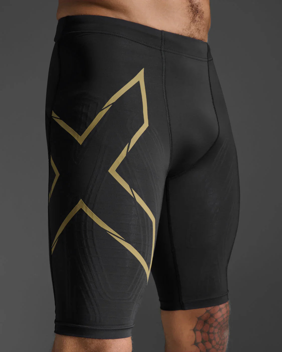 2XU Men's Light Speed Compression Shorts - BLK/GRF