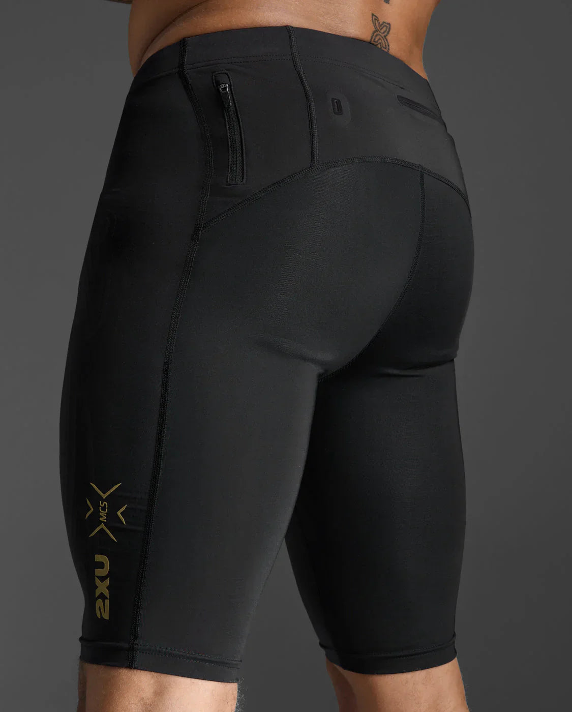 2XU Men's Light Speed Compression Shorts - BLK/GRF