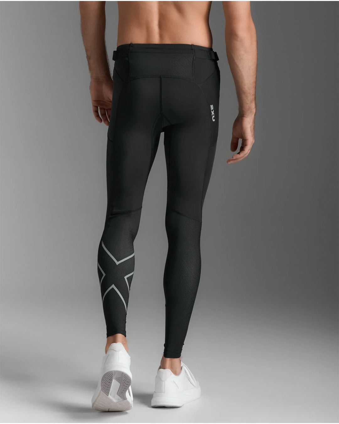 2XU Men's Aero Mesh Compression Tights - Black/Silver Reflective