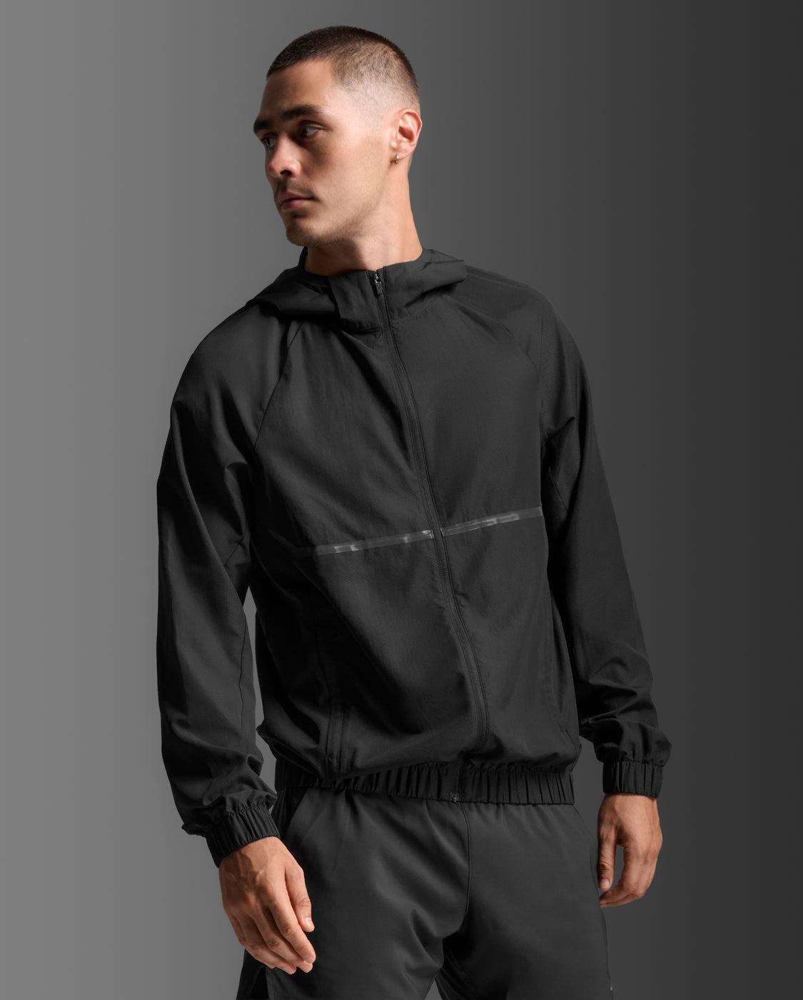2XU Men's Aero Hex Windbreaker - Black/Black Reflective