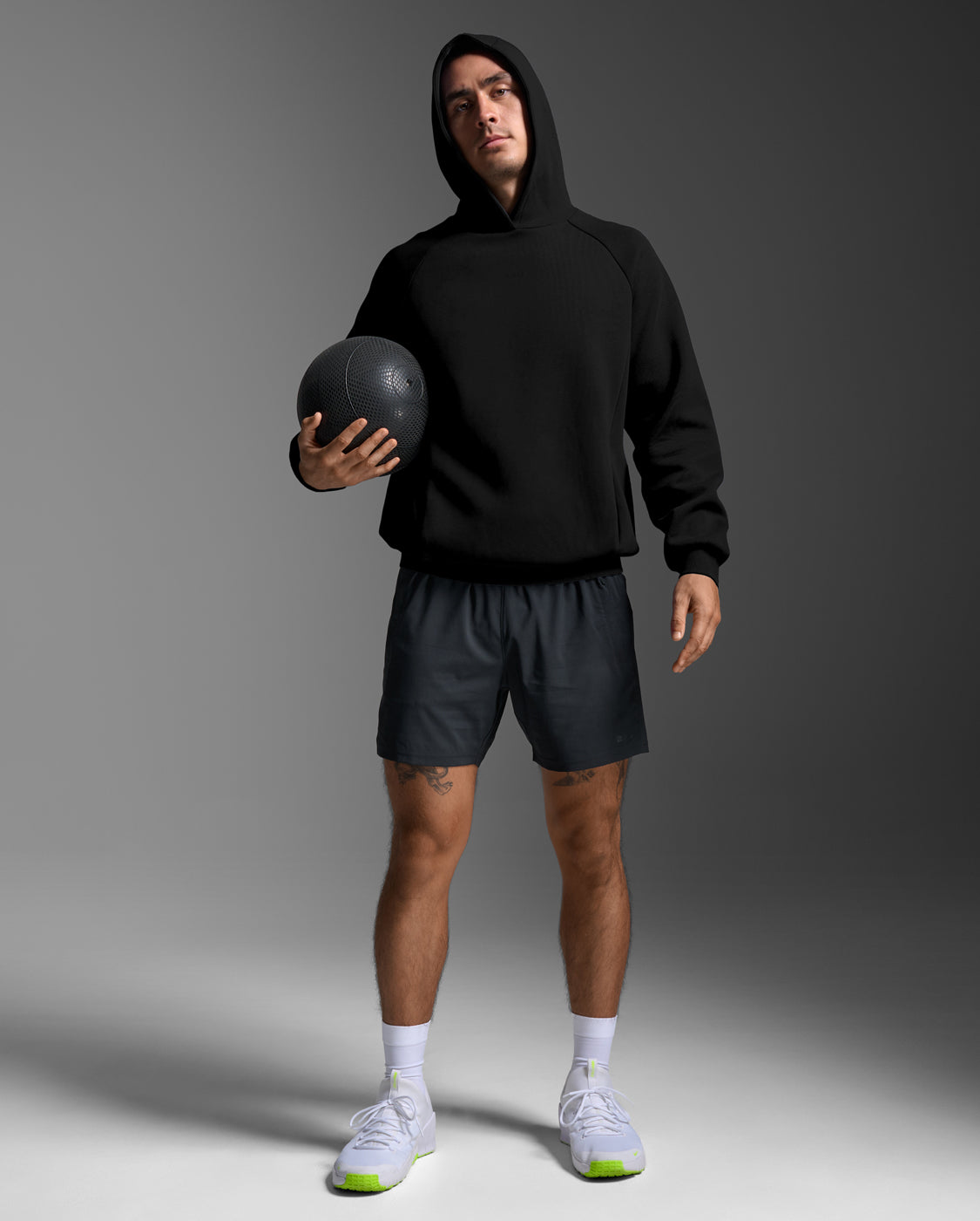 2XU Men's Motion Smooth Spacer Hoodie - Black/Black