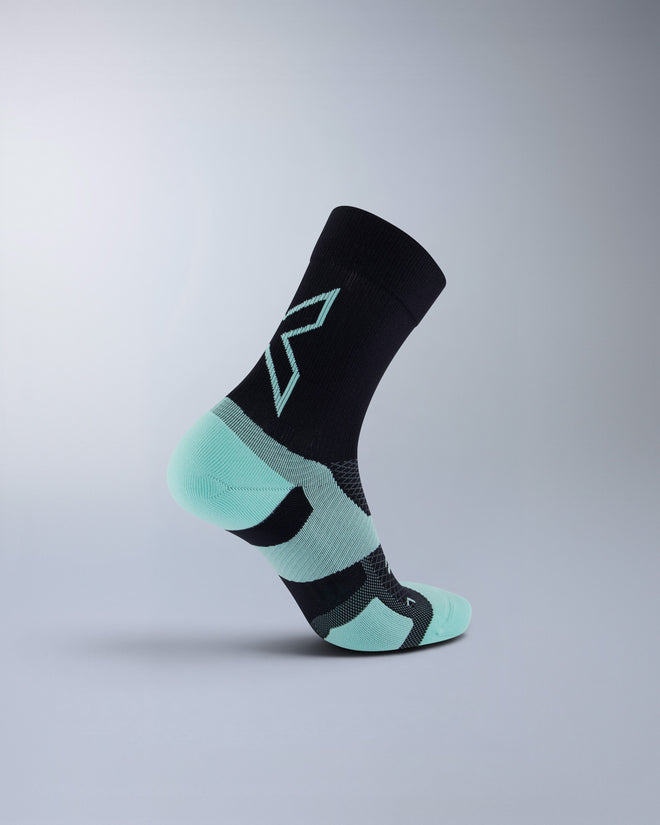 2XU Unisex's Vectr Light Cushion Crew Socks - Black/Lagoon