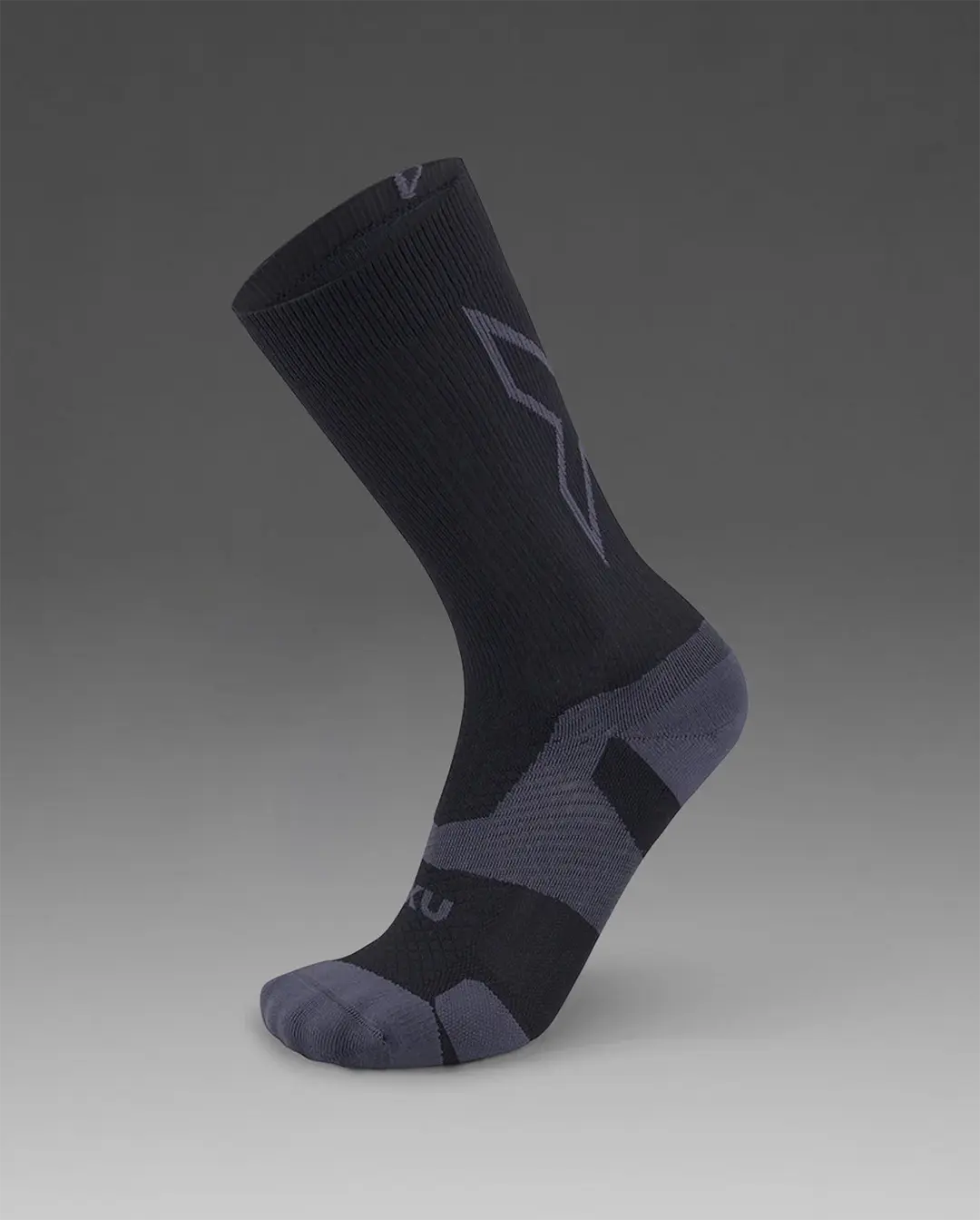 2XU Unisex's Vectr Light Cushion Crew Socks - Black/Titanium