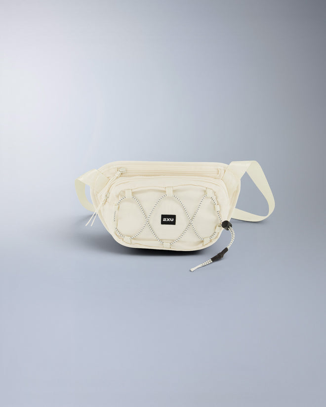 2XU Unisex's Cross Body Bag - Chalk/India Ink