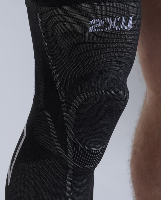 2XU Unsiex's Pain Relief Knee Brace - Grey/Black