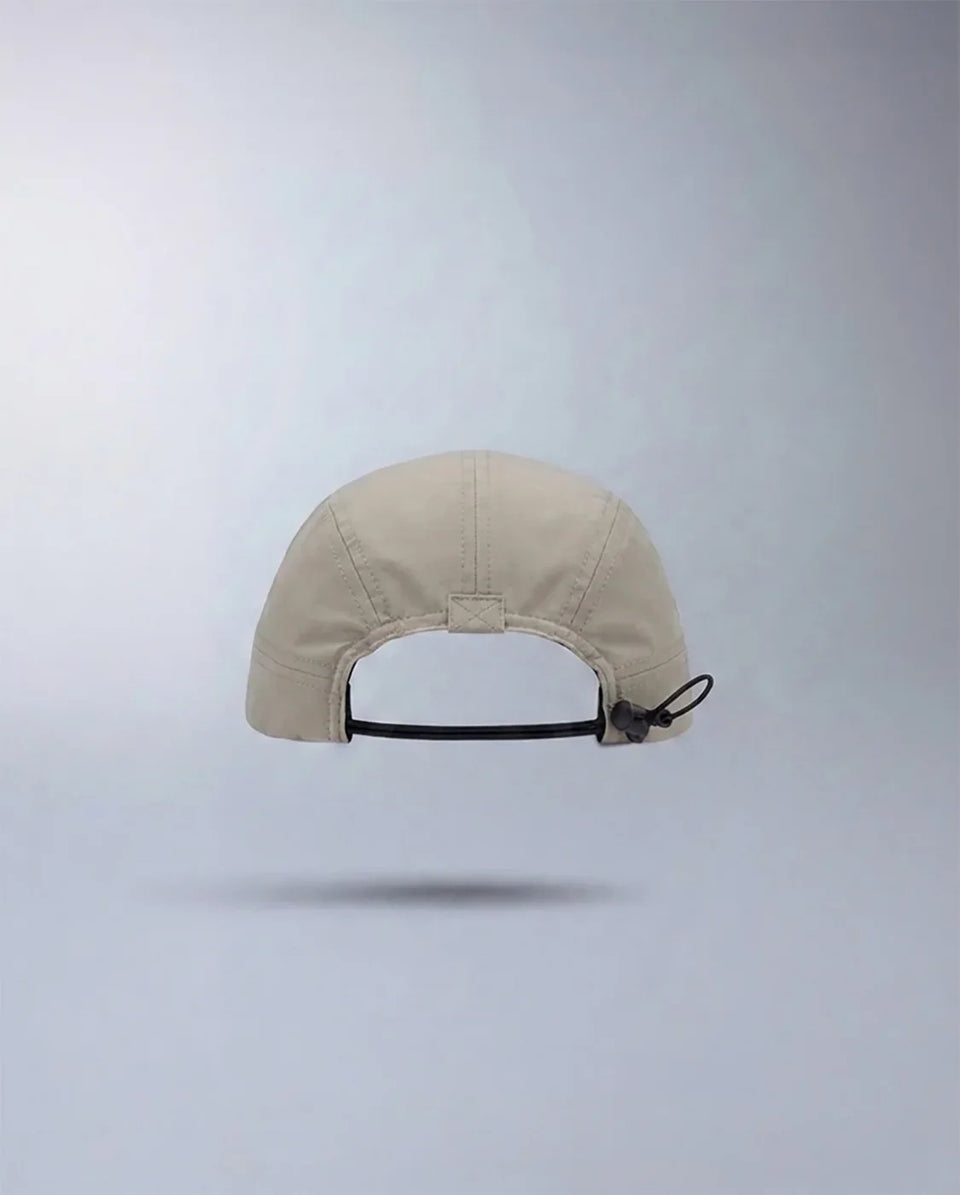 2XU Unisex's Hybrid Cap - Chalk/Chalk