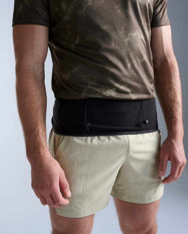 2XU Unisex's Trail Ultra Run Belt - Black/Silver Reflective