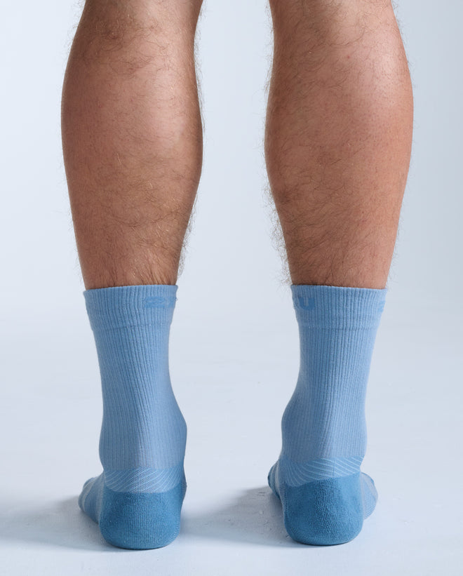 2XU Unisex's Vectr Light Cushion Merino Crew Socks - Bay/Blue Shade