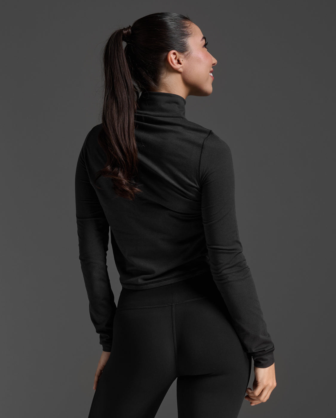 2XU Women's Flex Crop 1/2 Zip Long Sleeve - Black/Black