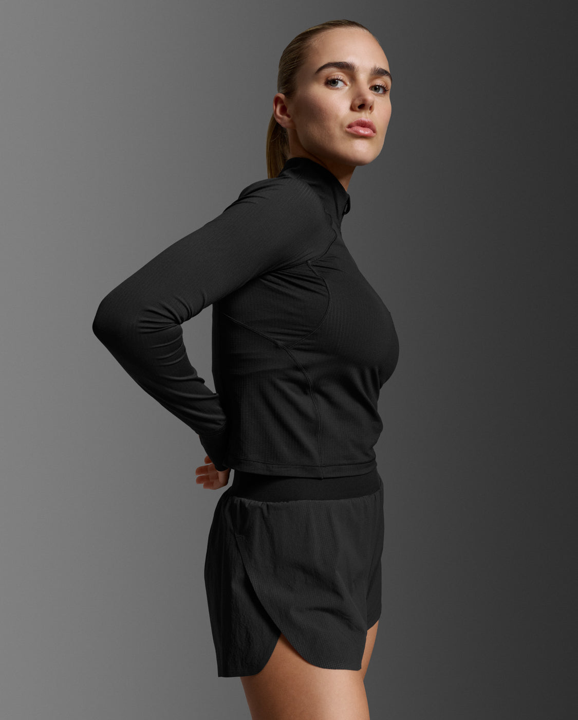 2XU Women's Aero Waffle 1/2 Zip - Black/Silver Reflective
