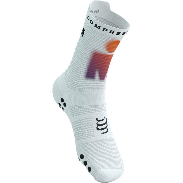 Compressport Unisex's Pro Racing Socks v4.0 Run High 360° print Ironman 2025 L1 - White/Sunset