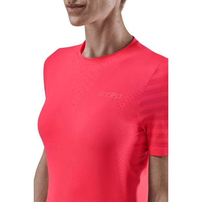 CEP Women's Run Ultralight Shirt Short Sleeve - Pink