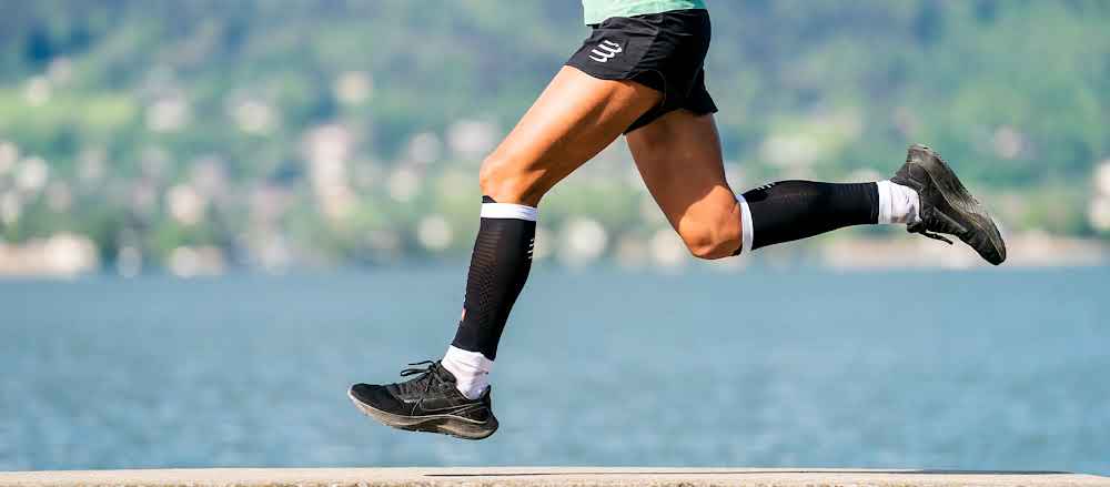 Compressport Unisex Calf Sleeve R2 3.0 - Black