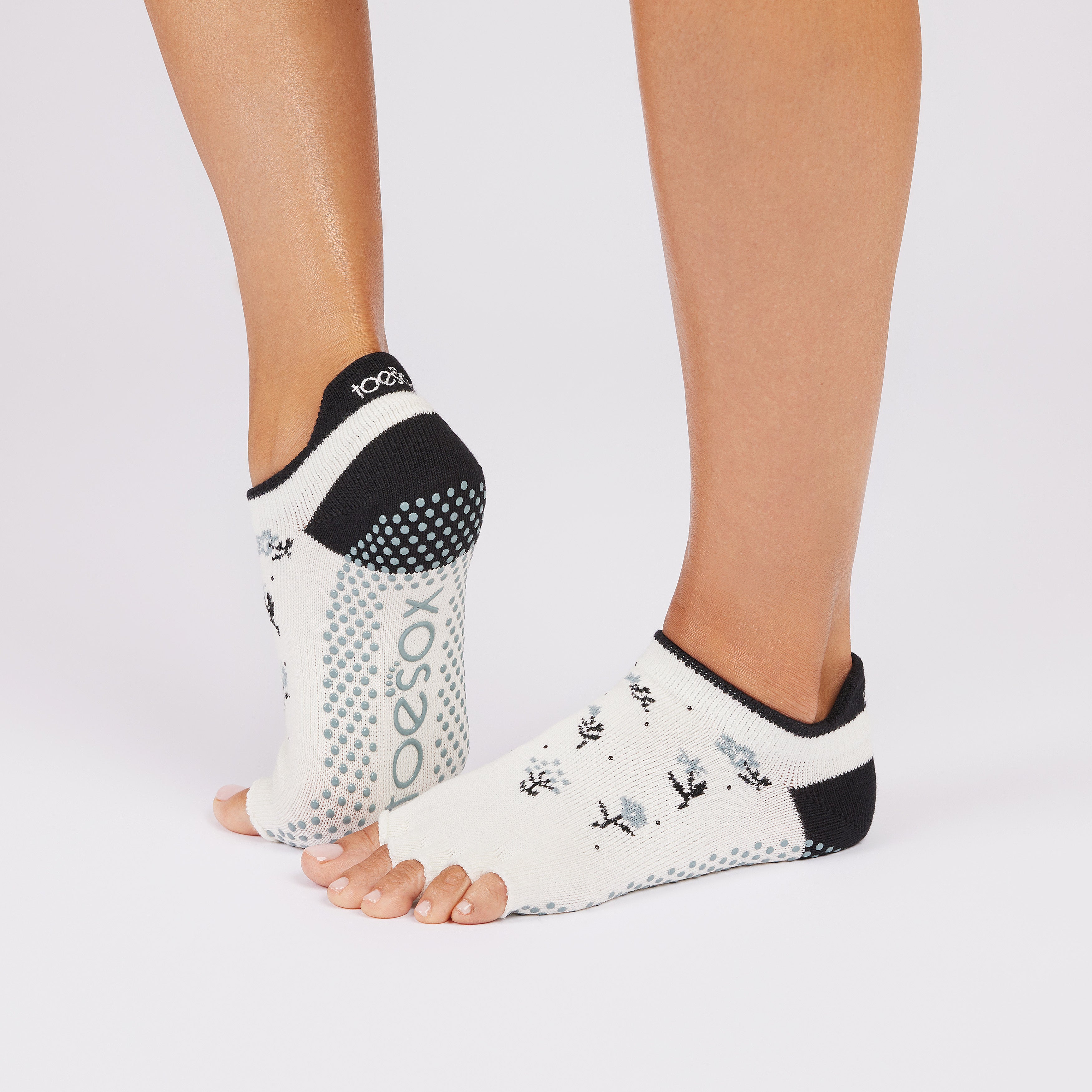 TOESOX Half Toe Low Rise - Bellflower – Key Power Sports Malaysia
