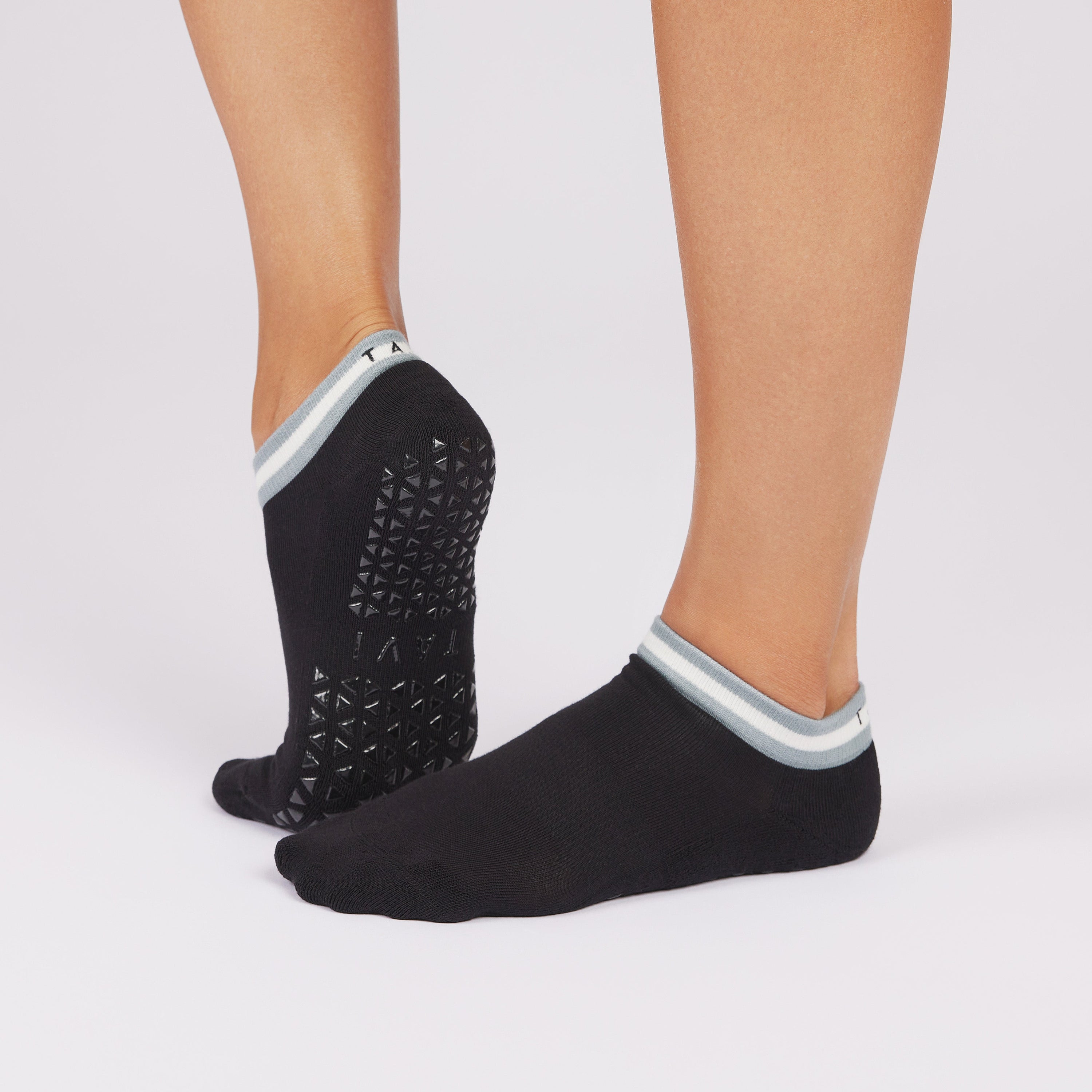 TAVI Grip Cora - Ebony Mirage Stripe