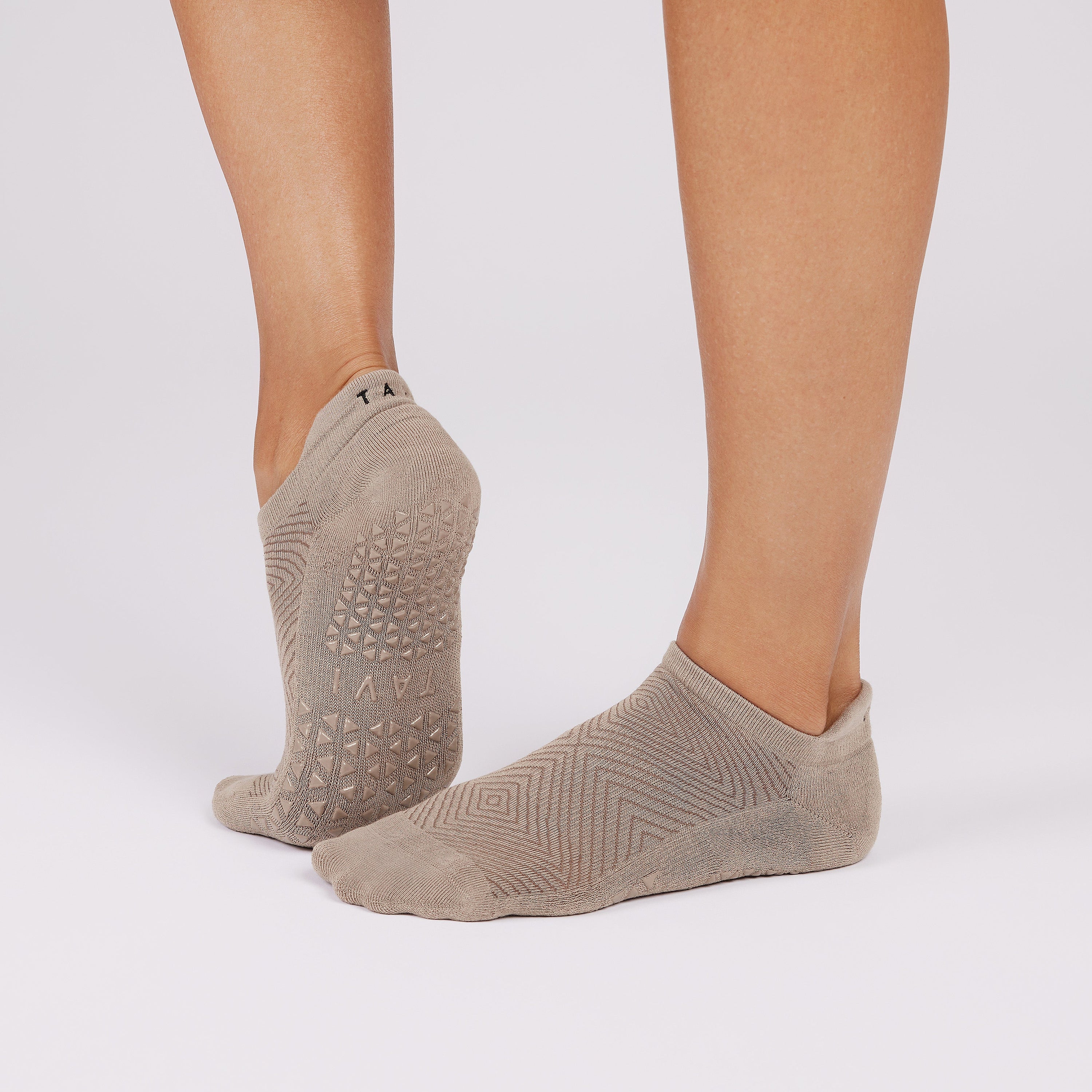 TAVI Grip Savvy - Shitake Geo