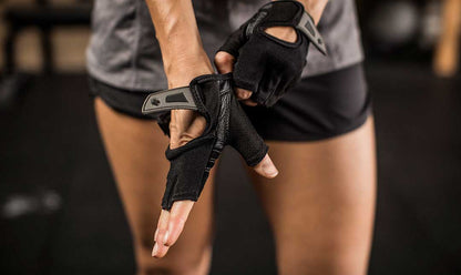 HARBINGER WOMEN'S POWER GLOVES