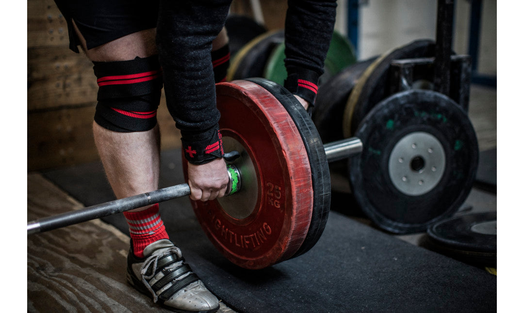 HARBINGER RED LINE THUMB LOOP WRIST WRAPS