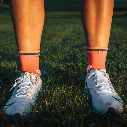 COMPRESSPORT PRO RACING SOCKS V3.0 RUN HIGH CORAL