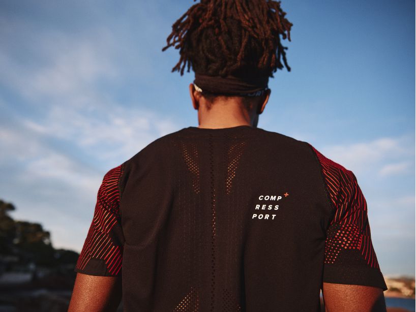 Compressport Men's Racing SS Tshirt - Black/Red