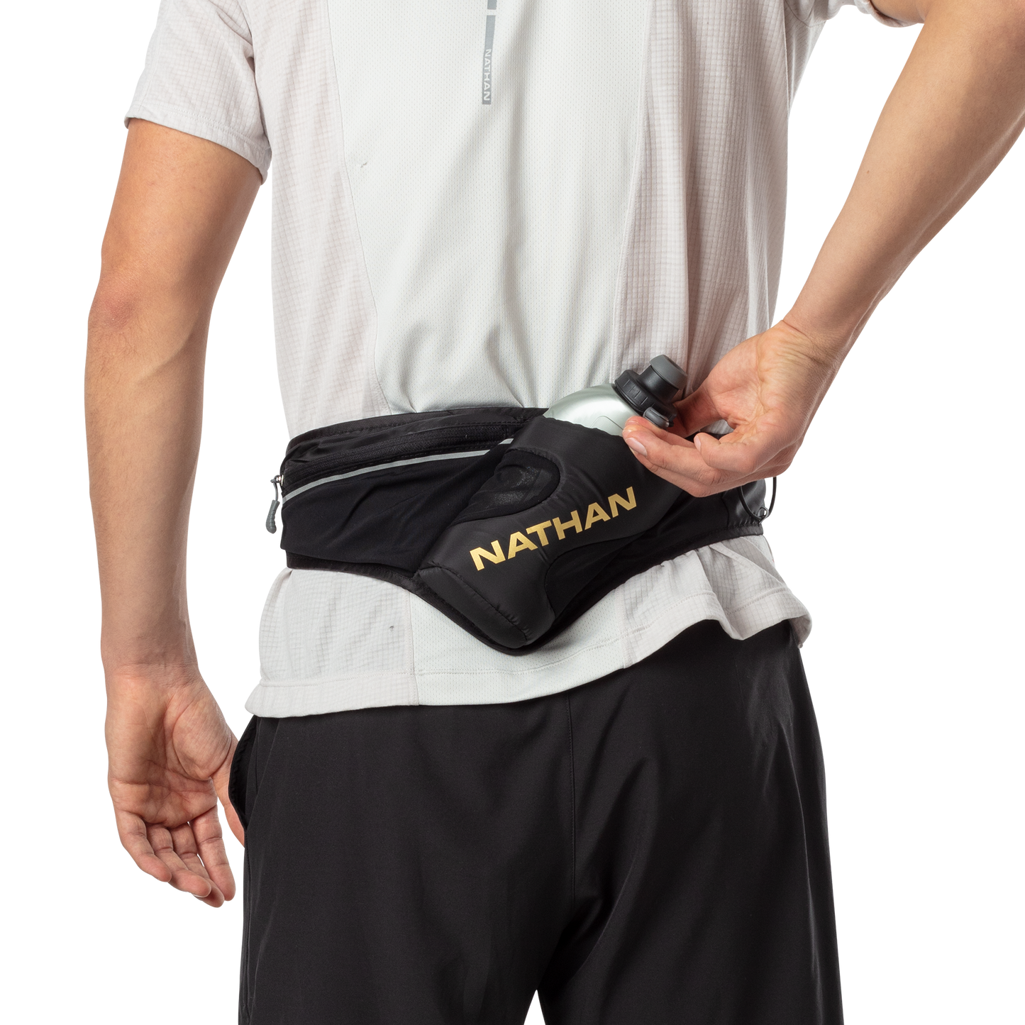 Nathan Peak Hydration Waist Pak 535ml - Black/Gold