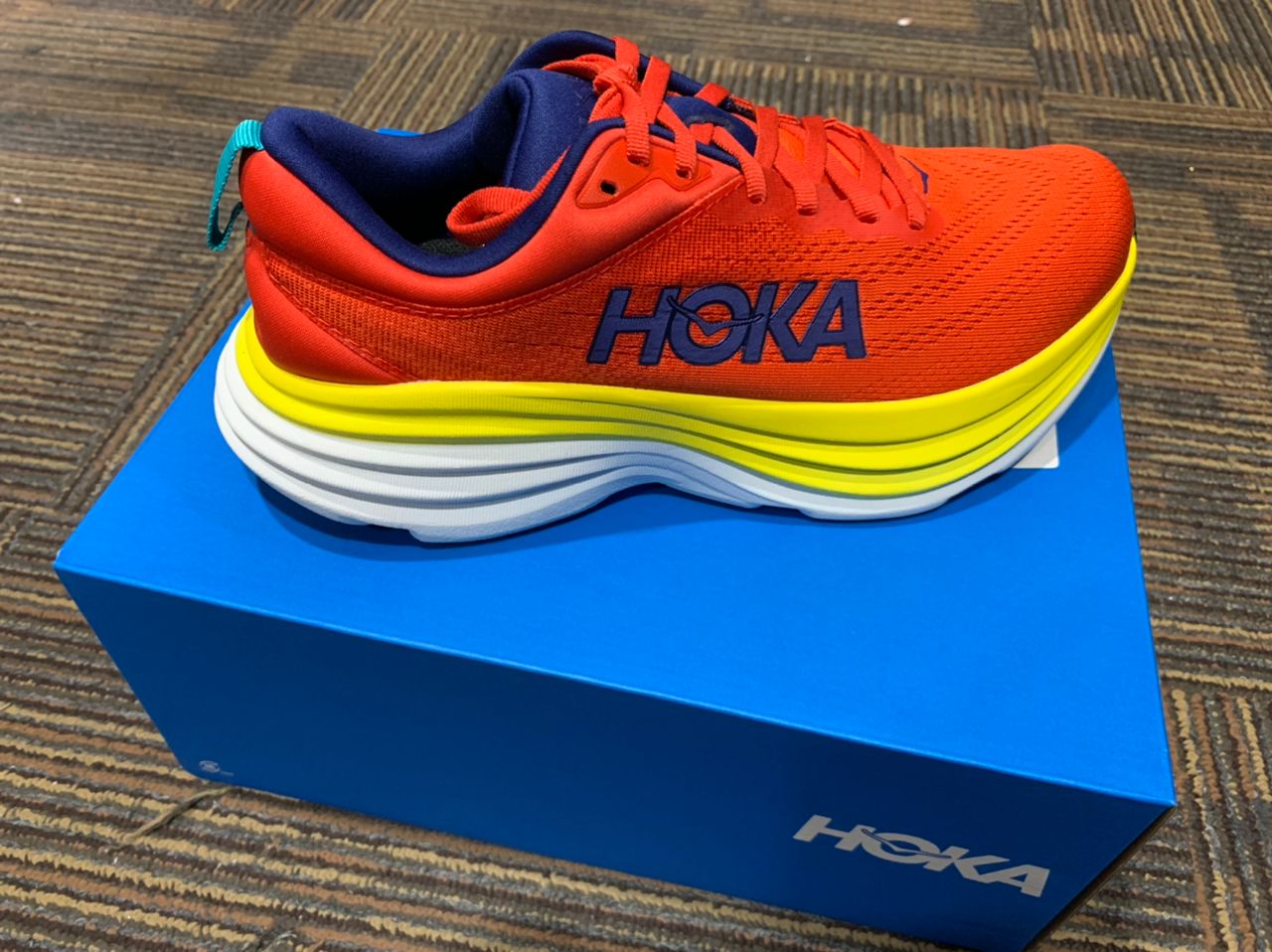 HOKA Men's Bondi 8 - Red Alert/Flame