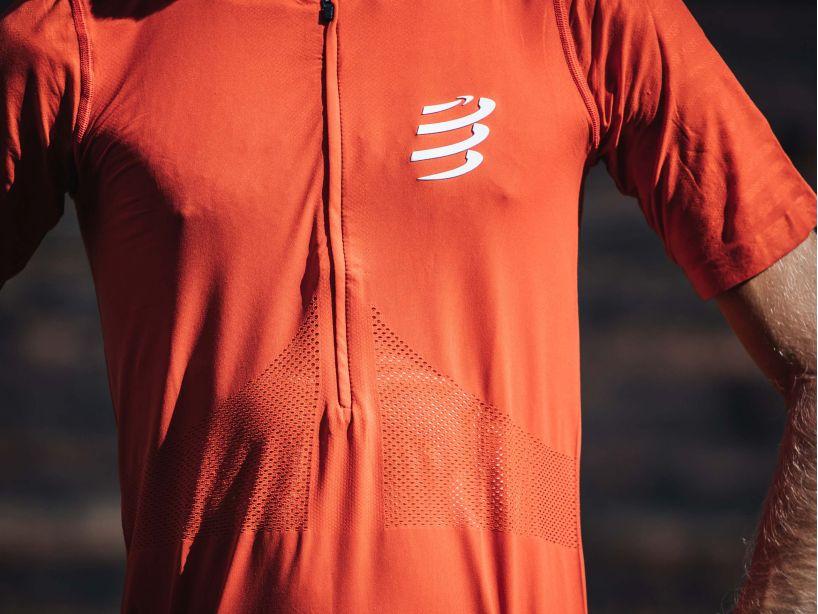 Compressport Men's Trail Half-Zip Fitted SS Top:Red Clay - AM00003B_305