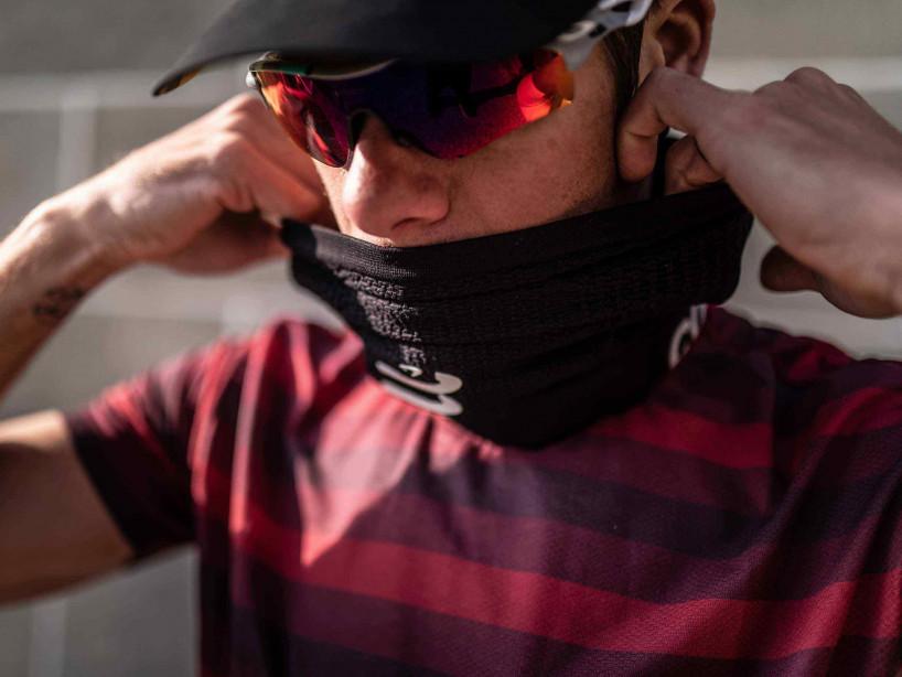 Compressport Unisex 3D Thermo Ultralight Headtube - Black