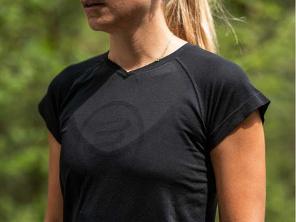 Compressport Women's Training Tshirt SS Black Edition 2021:Black - AW00108L_990