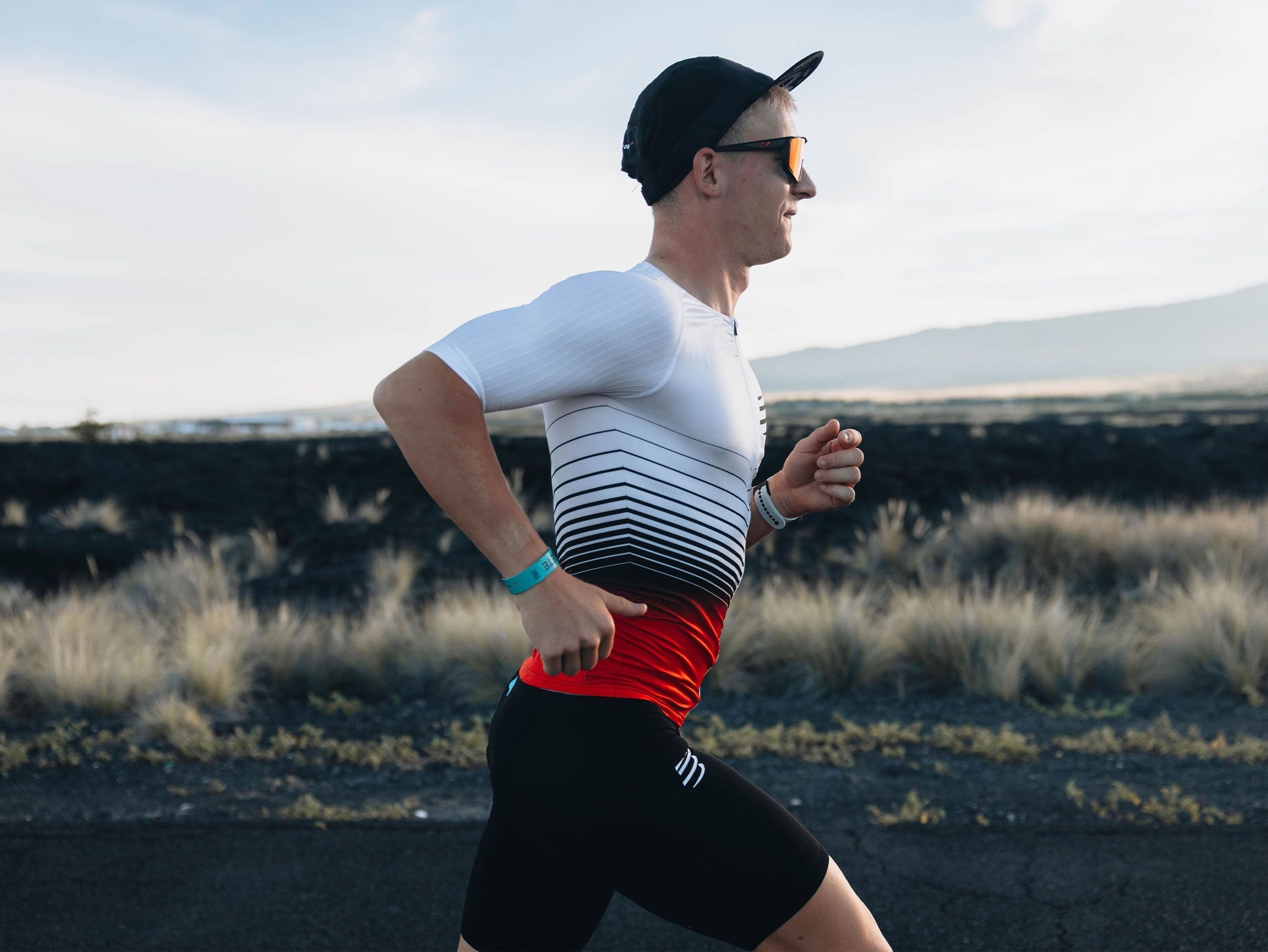 Compressport Men's Tri Postural Aero SS Top - White/Red